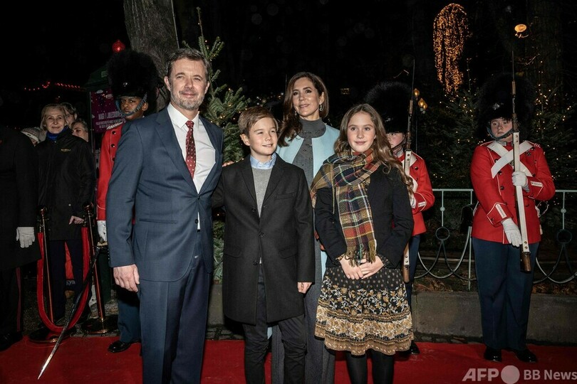 デンマーク皇太子一家、女王が制作参加のバレエを鑑賞