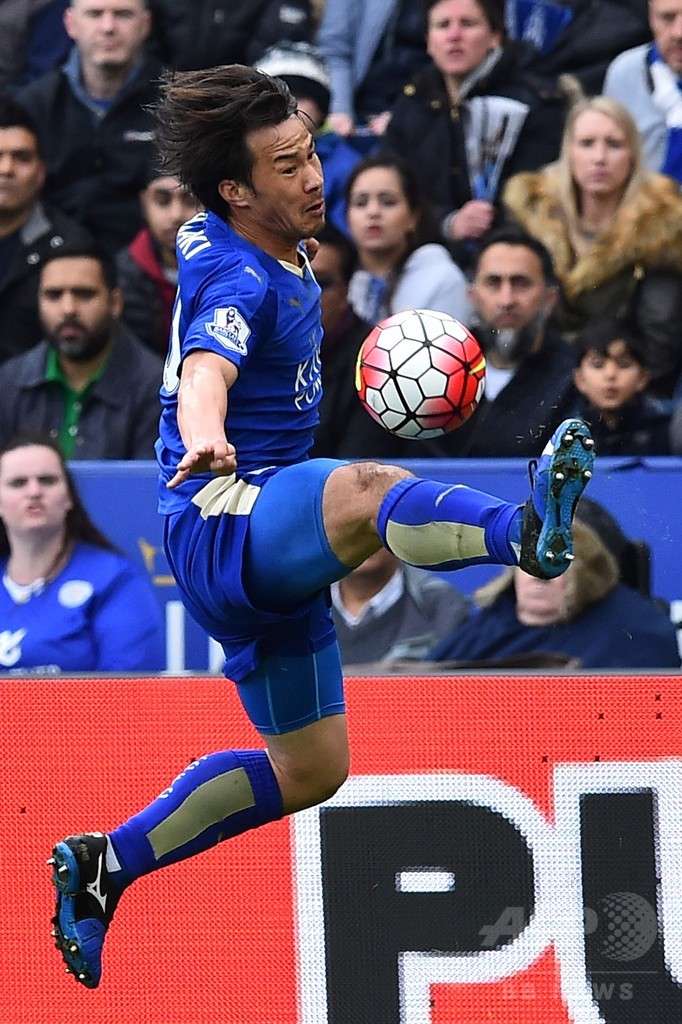 レスターがリーグ制覇に前進、アーセナルは優勝の可能性が消滅