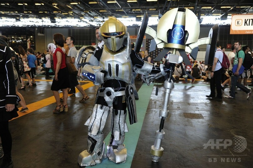 仏パリでジャパンエキスポ開幕、コスプレ好きが大集合