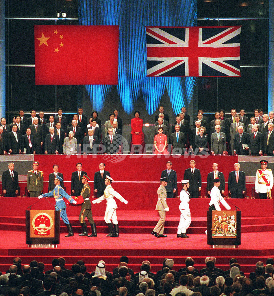 返還から10年、変容する香港 写真4枚 国際ニュース:AFPBB News