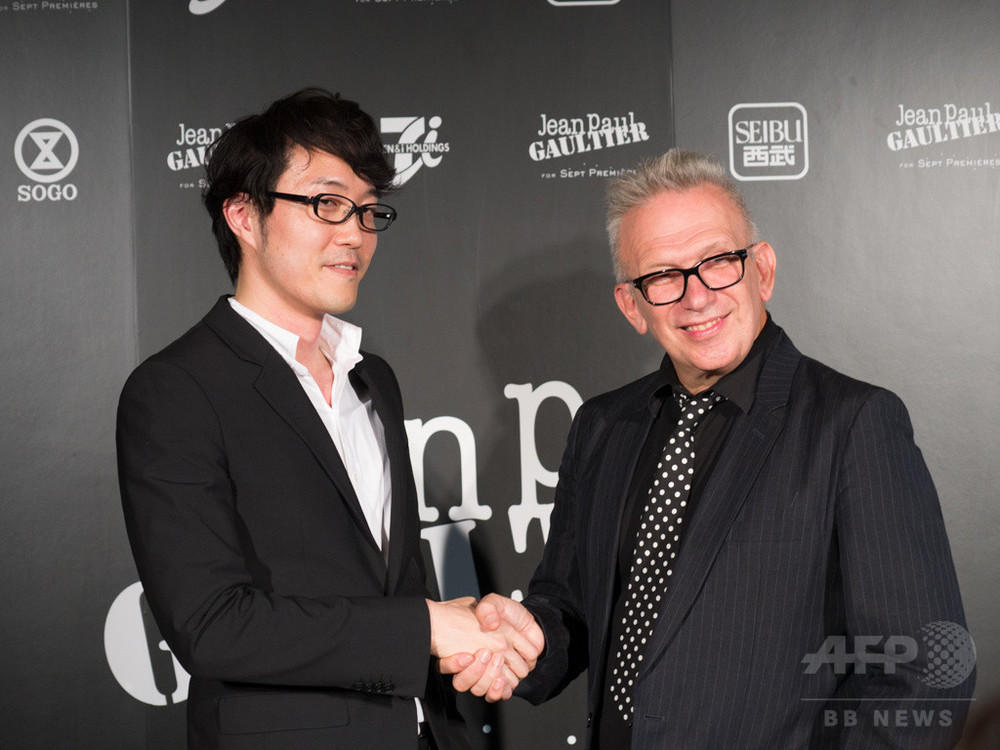 セブン アイ新ブランド セットプルミエ 発売に向け ゴルチエ来日 写真10枚 国際ニュース Afpbb News