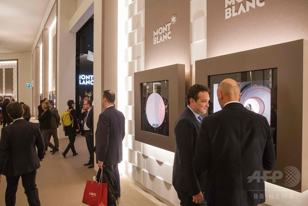【写真特集】国際高級時計見本市「SIHH 2017」開幕