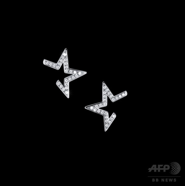 「TASAKI」タクーンによる星モチーフの新作登場