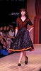 インド・ムンバイ（Mumbai）市内で開催されたラクメ・ファッション・ウィーク（Lakme Fashion Week）で発表された、デザイナーArchana Kochharの13年秋冬コレクション（2013年8月27日撮影）。(c)AFP