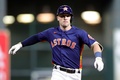 22MLB、ア・リーグ優勝決定シリーズ（7回戦制）、ヒューストン・アストロズ対ニューヨーク・ヤンキース。3回に3点本塁打を記録したヒューストン・アストロズのアレックス・ブレグマン（2022年10月20日撮影）。(c)Carmen Mandato/Getty Images/AFP