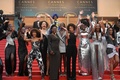 南仏カンヌで開催中の第71回カンヌ国際映画祭で、レッドカーペットに集まり人種差別を非難したアイサ・マイガら黒人、混血の女優たち（2018年5月16日撮影）。(c)AFP PHOTO / LOIC VENANCE