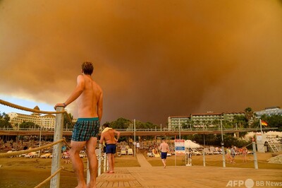 トルコ南部のリゾート近郊で山火事 4人死亡 写真16枚 国際ニュース Afpbb News トルコ南部のリゾート近郊で山火事 4人死亡 写真16枚 国際ニュース Afpbb News