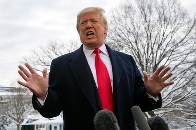 米政府機関一部閉鎖、過去最長に 早期解決の見通し立たず