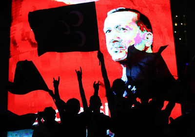 EU、トルコの非常事態宣言に「懸念」表明