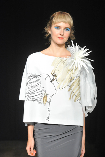 テーマはButterfly Kiss、「ユキコハナイ」15年春夏