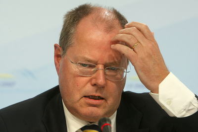 G8財務相会合閉幕、足並み揃わずヘッジファンド規制は見送り - ドイツ