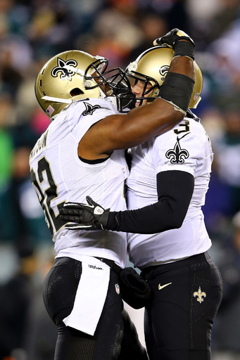 セインツがイーグルスに勝利、プレーオフ初戦突破