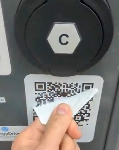 「キックボードシェア」のつもりでQRコードスキャンすると巨額の請求…韓国で警戒広がる「Qシング」とは