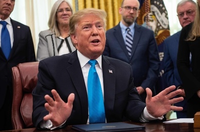 トランプ氏、米中貿易協議の期限延長を示唆 「順調だが複雑」