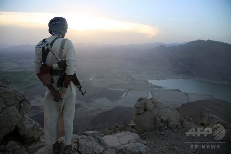 イエメンの結婚式場 死者131人に サウジ連合軍が誤爆の疑い