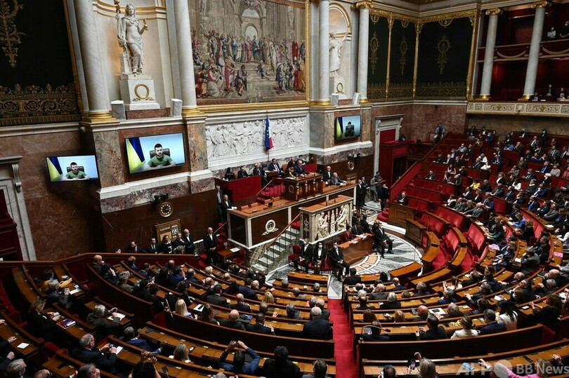 仏企業はロシア撤退を ウクライナ大統領、議会演説で呼び掛け