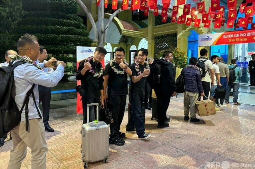 5年ぶり 中越国際旅客列車がベトナムのハノイに到着