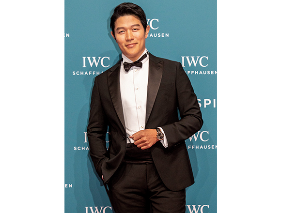 ジュネーブ時計見本市“IWCのパーティ”に鈴木亮平さん ジュネーブ時計見本市“IWCのパーティ”に鈴木亮平さん
