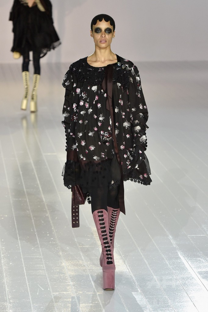 「マーク ジェイコブス」16/17年秋冬コレクション