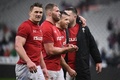 ラグビーシックスネーションズ第1節、フランス対ウェールズ。勝利を喜ぶウェールズの選手（2019年2月1日撮影）。(c)Anne-Christine POUJOULAT / AFP
