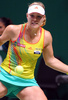 女子テニス、WTAツアー選手権（TEB BNP Paribas WTA Championships - Istanbul 2012）は25日、トルコ・イスタンブール（Istanbul）のスィナン・エルデム・ドーム（Sinan Erdem Dome）で3日目が行われ、大会第5シードのアンジェリーク・クルベール（Angelique Kerber、ドイツ）は4-6、3-6で第8シードの李娜（Na Li、ナ・リー、中国）に敗れた。

リターンを狙うアンジェリーク・クルベール（2012年10月25日撮影）。(c)AFP/BULENT KILIC