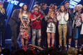 韓国のケーブルテレビ・エムネット（Mnet）の音楽番組「エム・カウントダウン（M countdown）」で1位を獲得した、ガールズグループ「フォーミニッツ（4Minute）」（2013年5月9日撮影）。(c)STARNEWS