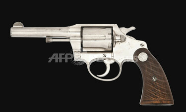 シカゴ暗黒街のボス「アル・カポネ」の拳銃、870万円で落札 写真