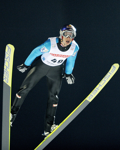 シュリレンザウアー 第3戦ラージヒル個人を制す、ジャンプW杯