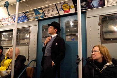 NY地下鉄でビンテージ車両が復活運行 当時にタイムスリップ
