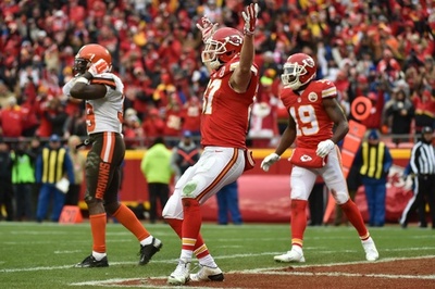 チーフスがPO進出、ジェッツはペイトリオッツ下す