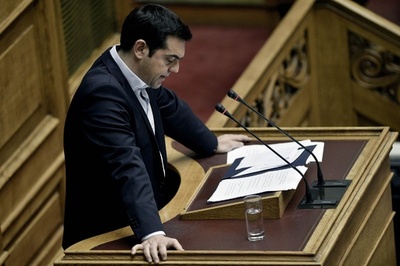 ギリシャ議会、金融支援の条件めぐる国民投票実施を承認