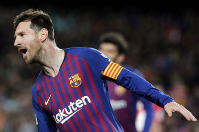 バルサがリーグ制覇に「少し前進」、10人のアトレティコ振り切る