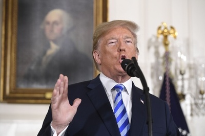 トランプ氏、イラン核合意離脱を発表