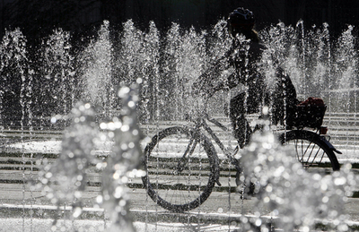 水ぬるむベルリン、23℃を記録 - ドイツ