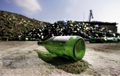 窃盗繰り返した男、食べ残しのDNA鑑定で御用 オーストラリア