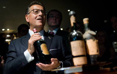 69万円の超高級カクテル、ギネス記録に挑戦