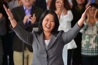 ペルー大統領選、ケイコ・フジモリ氏が敗北宣言