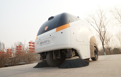 「白いカタツムリ」は6人相当の清掃こなす無人清掃車 天津