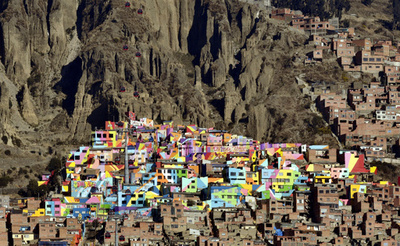 「明るい」街に生まれ変わる？ ボリビアの貧困地区で景観改善プロジェクト【再掲】