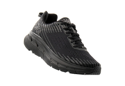 「ホカ オネオネ」人気モデルにナイトラン向けの新色