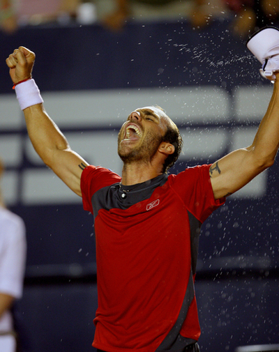 オルナ カレリを降し準決勝ヘ