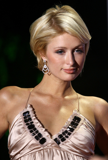 パリス・ヒルトン、チャリティーイベント「Playing For Good Foundation」に登場