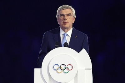 パリ五輪閉幕、IOC会長「センセーショナル」 と大会総括