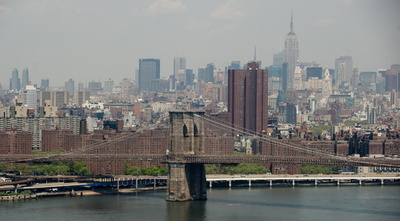 米国で爆破事件を計画、NYで女2人逮捕 「IS市民」主張