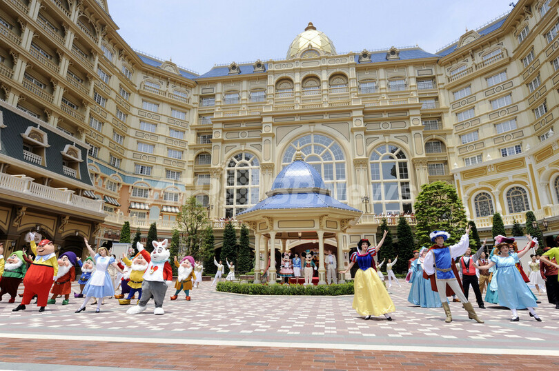 子どもサロンでプリンセスに変身 東京ディズニーランドホテル８日に開業 写真12枚 国際ニュース Afpbb News