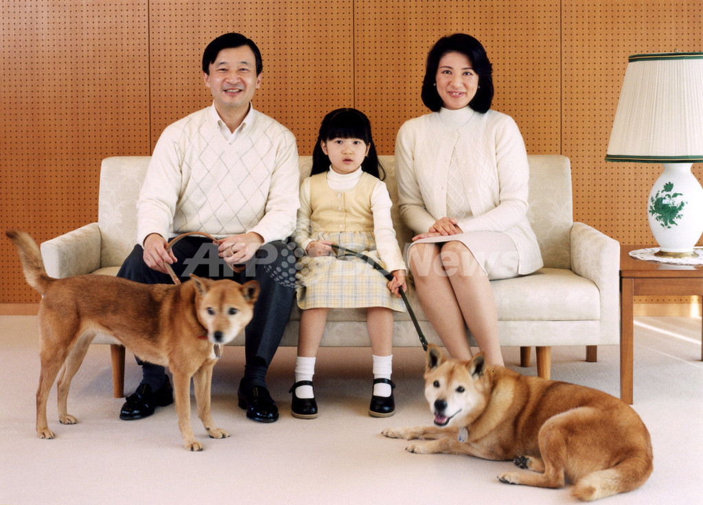 皇太子さま47歳の誕生日 雅子さま 長い目で 東京 写真4枚 国際ニュース Afpbb News