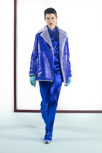 ⭐️最終お値下げ エミリオプッチ⭐️カチューシャ　定価２４,２００円 エミリオ・プッチ」19/20年秋冬 写真32枚 国際ニュース：AFPBB News