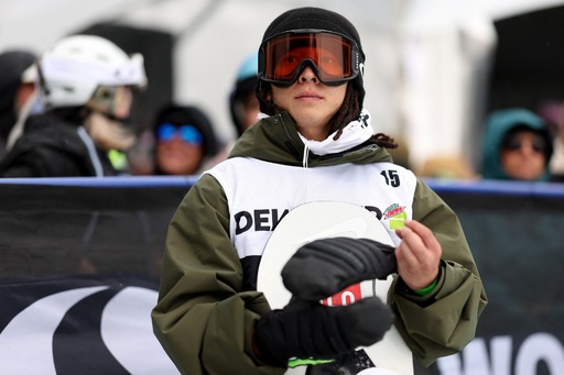 平野歩夢が優勝、片山来夢は3位 デュー・ツアー 写真13枚 国際ニュース