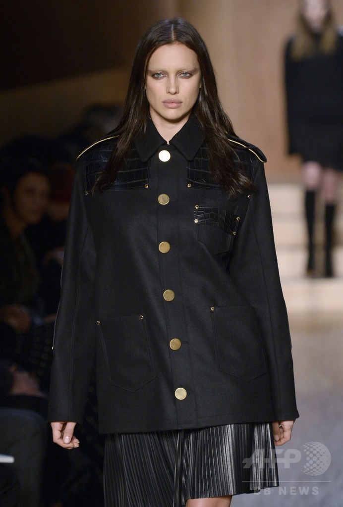 「ジバンシィ」16/17年秋冬