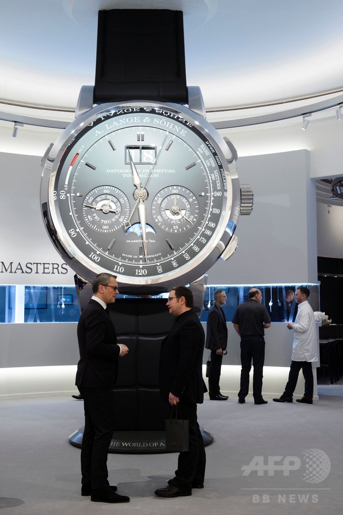 【写真特集】国際高級時計見本市「SIHH 2016」開幕